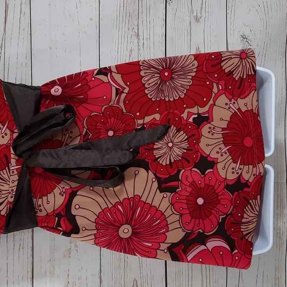 Hot Tempered Top - Picture 6 of 6